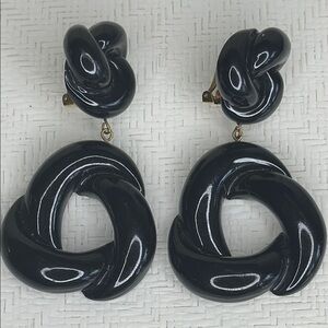 Vintage Jewellian’s Black Sculptural Drop Earrings with Abstract Design